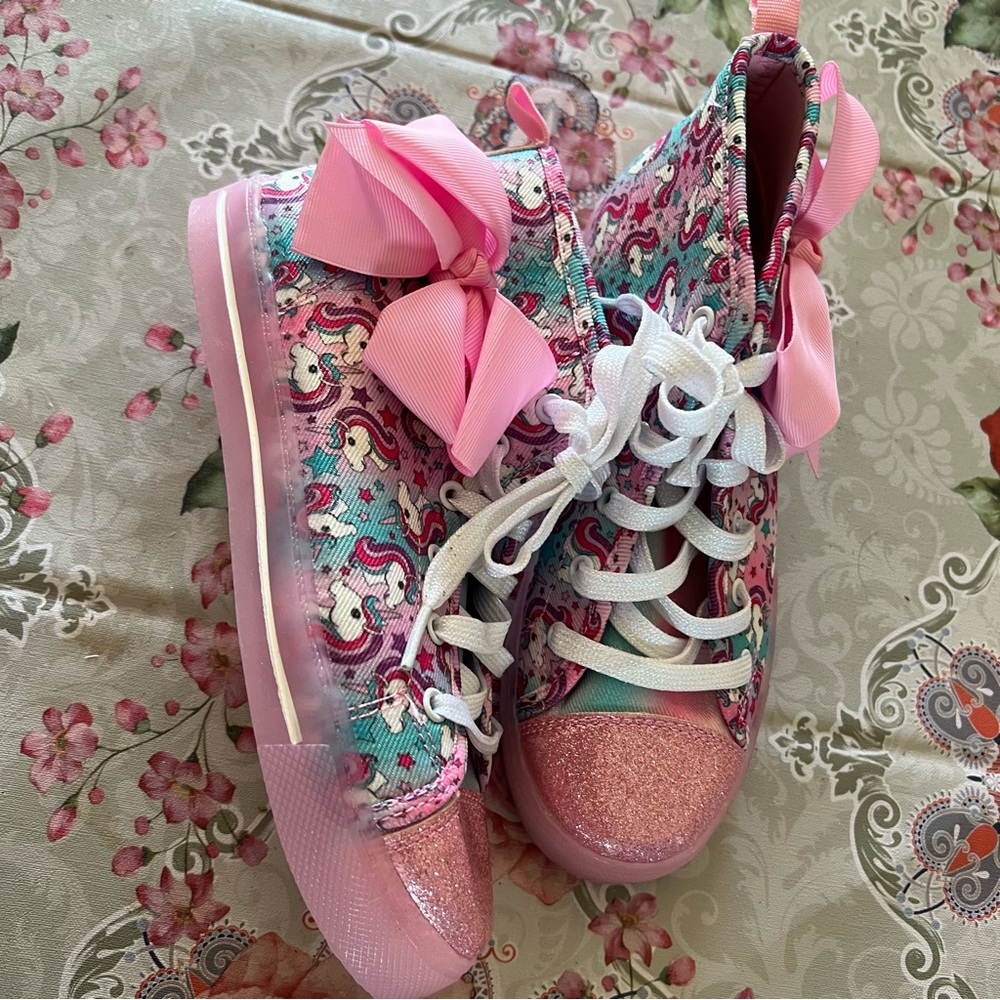 jOJO SIWA SIZE 3